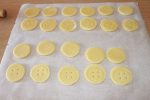 Ricetta bottoni di pasta frolla dell’unicorno con crema al burro multicolor