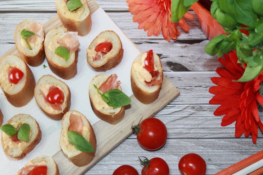 Ricetta baguette ripiena speck e mascarpone Ricetta baguette ripiena speck e mascarpone