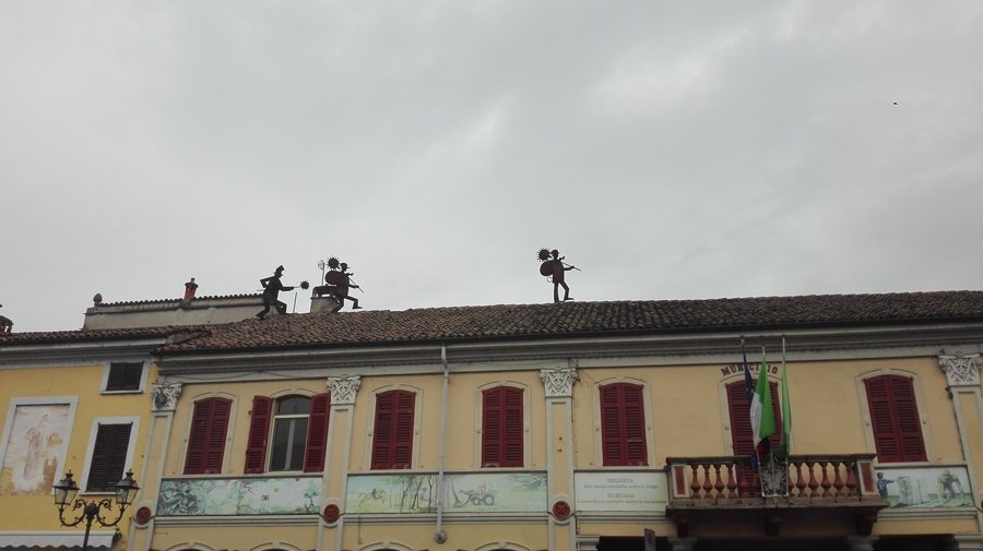 Gravellona Lomellina arte dipinta sui muri Gravellona Lomellina arte dipinta sui muri