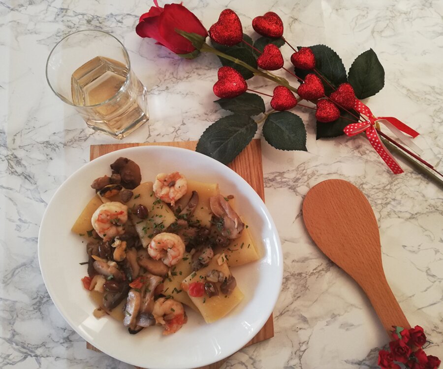 ricetta paccheri al profumo di mare